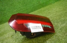 Фонарь правый для BMW 3er 2013 года на фотографиях