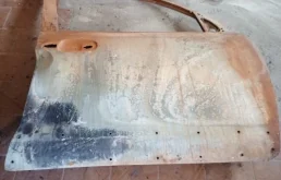 Дверь передняя правая для Toyota Land Cruiser 2013 года на фотографиях