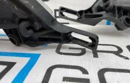 Фары для Mercedes-Benz M class 2003 года на фотографиях