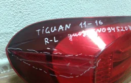 Фонарь левый для Volkswagen Tiguan 2012 года на фотографиях