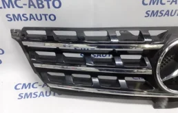 Решетка радиатора для Mercedes-Benz M class 2015 года на фотографиях