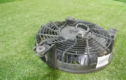 Вентилятор радиатора кондиционера для Toyota Land Cruiser на фотографиях