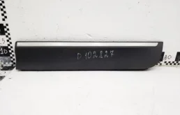 Накладка двери багажника для BMW X3 2014 года на фотографиях