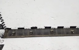 Молдинг двери передний правый для Nissan X-Trail 2014 года на фотографиях