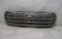 Решетка радиатора для Toyota Land Cruiser 200 2007-2015