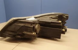 Фары для Skoda Octavia 2012 года на фотографиях