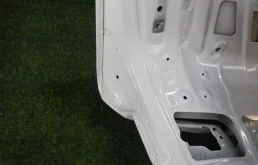 Дверь багажника для BMW 5er 2019 года на фотографиях