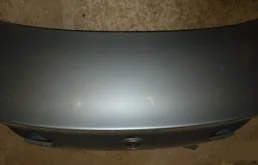 Крышка багажника для Volkswagen Passat 2001 года на фотографиях