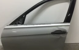 Дверь передняя левая для BMW 3er 2011 года на фотографиях