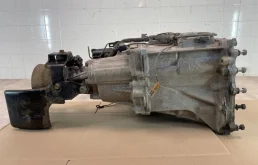 Раздатка для Mitsubishi Pajero 2011 года на фотографиях