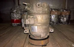 Компрессор кондиционера для Nissan Qashqai 2014 года на фотографиях