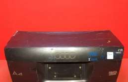 Крышка багажника для Audi A4 2005 года на фотографиях