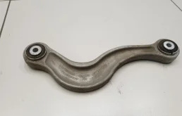 Рычаг задний правый верхний для Porsche Panamera 2016 года на фотографиях