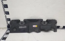 Кожух замка капота для Toyota RAV4 2025 года на фотографиях