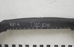 Накладка переднего бампера для Volkswagen Tiguan 2015 года на фотографиях