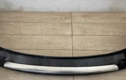 Бампер для Porsche Cayenne 2009 года на фотографиях