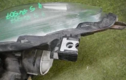 Фара левая для Nissan Teana 2018 года на фотографиях