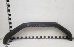 Накладка переднего бампера для Volkswagen Tiguan 2015 года на фотографиях