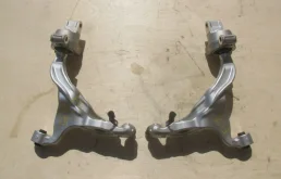 Рычаг передний правый нижний для Infiniti EX на фотографиях