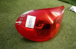 Фонарь внешний левый для Volkswagen Tiguan 2015 года на фотографиях