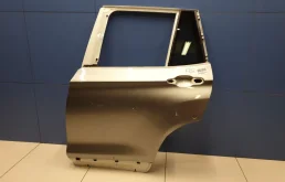 Дверь задняя левая для BMW X3 2013 года на фотографиях