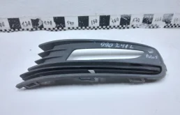 Решетка ПТФ левая для Volkswagen Polo 2015 года на фотографиях