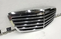 Решетка радиатора для Mercedes-Benz S class 2012 года на фотографиях