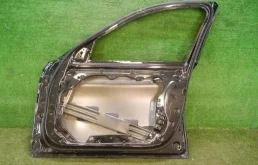 Дверь передняя правая для BMW 5er 2018 года на фотографиях