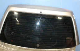 Крышка багажника для Subaru Forester 2008 года на фотографиях