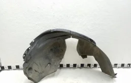 Подкрылок передний правый для Renault Duster 2010 года на фотографиях