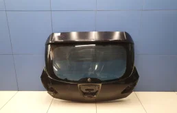 Крышка багажника для Opel Astra 2017 года на фотографиях