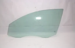 Стекло двери переднее левое для Volkswagen Passat 2011 года на фотографиях