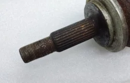 Привод передний левый для Toyota RAV4 2018 года на фотографиях