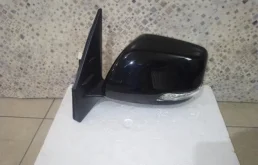 Зеркало боковое левое для Toyota Land Cruiser 2014 года на фотографиях