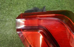 Фонарь внешний правый для Volkswagen Tiguan 2016 года на фотографиях