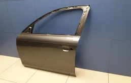 Дверь передняя левая для Audi A4 2015 года на фотографиях