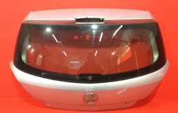 Крышка багажника для Opel Astra 2008 года на фотографиях