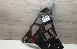 Усилитель переднего бампера для Mercedes-Benz S class 2015 года на фотографиях