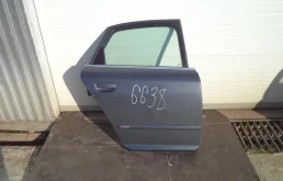 Двери для Audi A4 2006 года на фотографиях