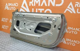 Двери для Mercedes-Benz S class 2020 года на фотографиях