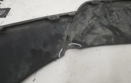 Фартук переднего бампера для Porsche Macan на фотографиях