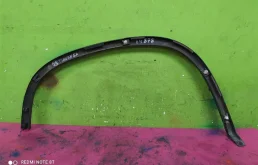 Расширитель арок задний левый для Volkswagen Tiguan 2011 года на фотографиях