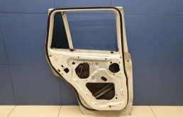 Дверь задняя левая для BMW X3 2013 года на фотографиях