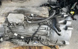 АКПП для Porsche Cayenne 2011 года на фотографиях