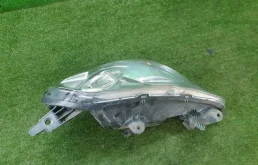 Фара левая для Nissan Almera 2016 года на фотографиях