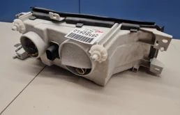 Фары для Skoda Octavia 2001 года на фотографиях