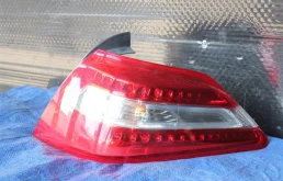 Фонарь правый для Nissan Teana 2013 года на фотографиях