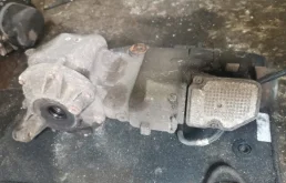 Редуктор заднего моста для Ford Kuga 2010 года на фотографиях