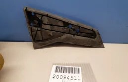 Стекла и зеркала для Opel Astra 2017 года на фотографиях