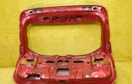 Дверь багажника для Nissan Qashqai 2019 года на фотографиях